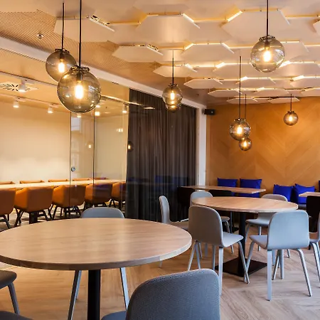 Scandic Helsinki Aviacongress 4* Вантаа