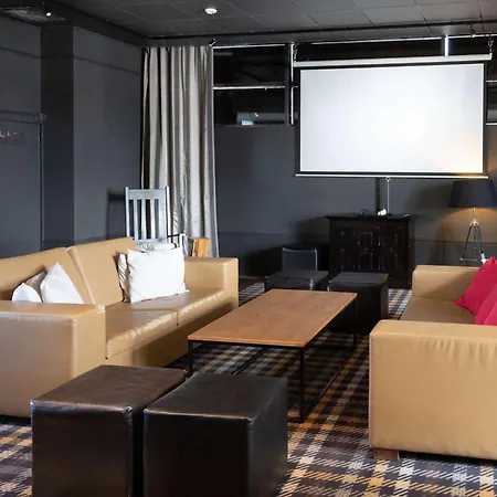 Scandic Helsinki Aviacongress 4*