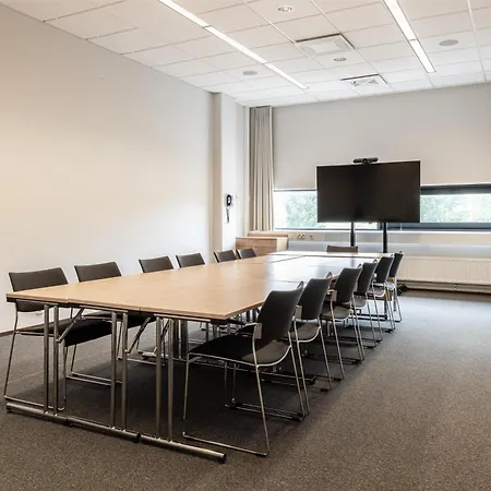 Scandic Helsinki Aviacongress 4* Вантаа