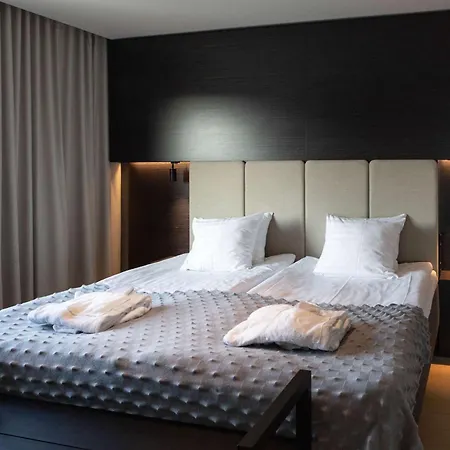 Scandic Helsinki Aviacongress 4*