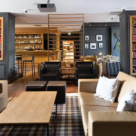 Hotel Scandic Helsinki Aviacongress 4*