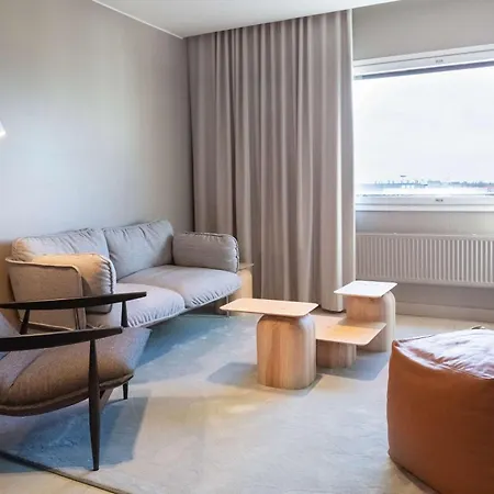 Scandic Helsinki Aviacongress 4*