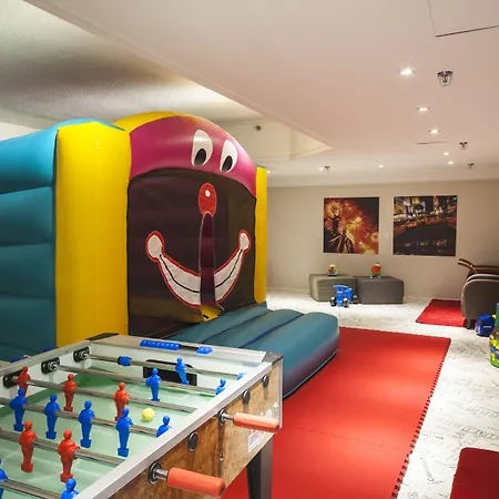 Scandic Helsinki Aviacongress Hotel