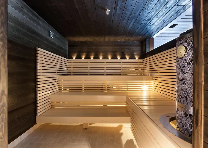 Scandic Helsinki Aviacongress Hotel 4*