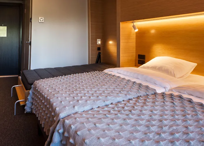 Scandic Helsinki Aviacongress 4* 万塔