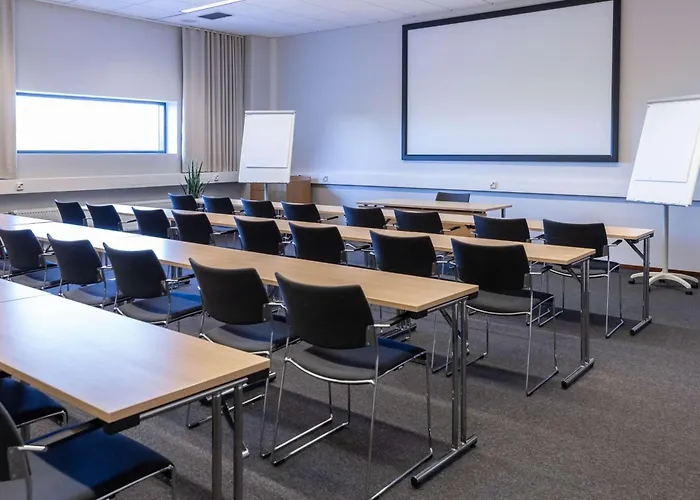 酒店 Scandic Helsinki Aviacongress