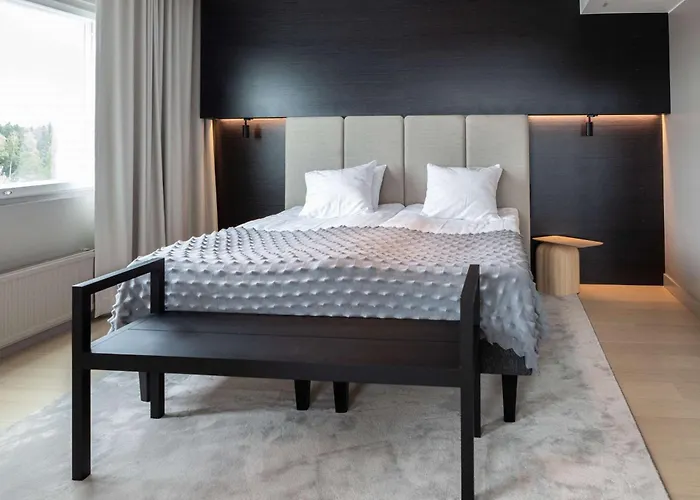 Scandic Helsinki Aviacongress 4* 万塔