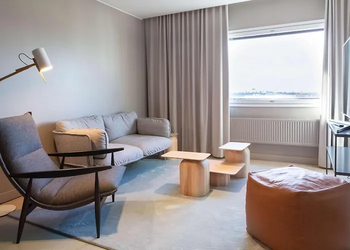 Scandic Helsinki Aviacongress 4*