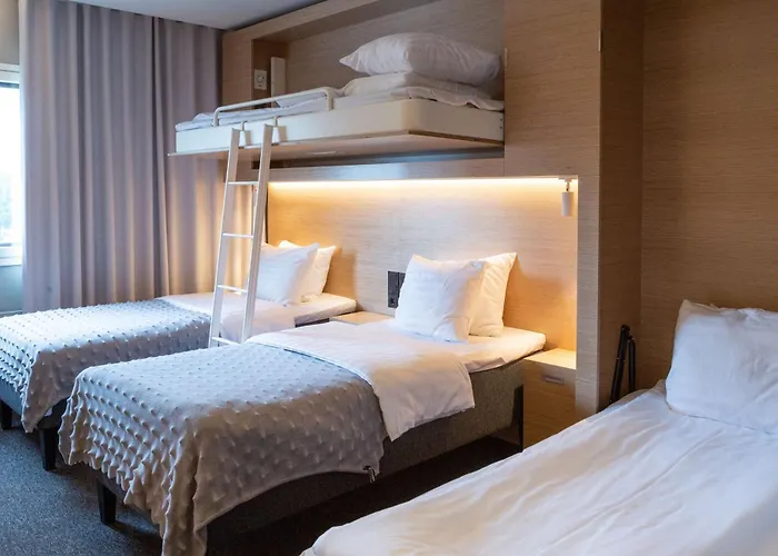 Scandic Helsinki Aviacongress 酒店